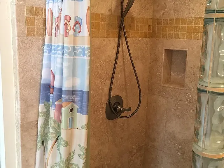 Hamakua Pl — Photo 20