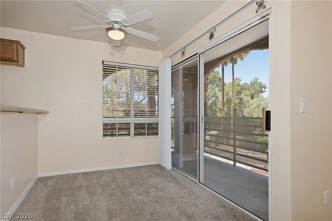 2 bed, 2.0 bath, 1005 sqft, $1,450 — Photo 3