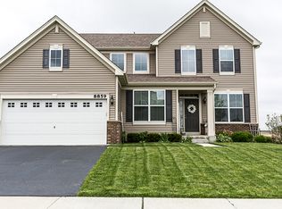 8859 Sawyer St, Huntley, IL 60142