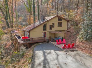 243 Ridge Rd, Helen, GA 30545