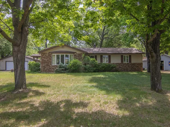 412 N Park St, Grantsburg, WI 54840