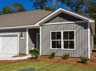 90 Sea Shell Dr, Murrells Inlet, SC 29576