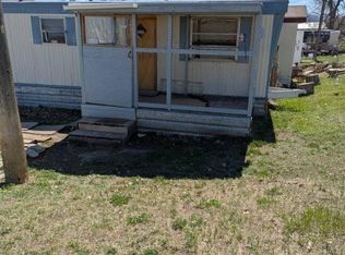 201 Front St S #201, Cascade, MT 59421