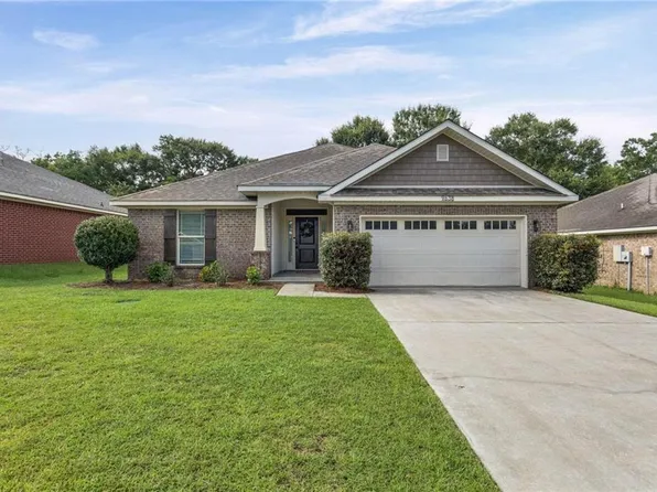 9638 Estate Dr, Mobile, AL 36695