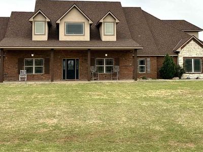 137 SW Elk Creek Loop, Cache, OK, 73527
