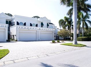 923 Osceola Rd, Belleair, FL 33756