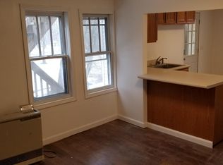 398 Weaver St #B, Winooski, VT 05404