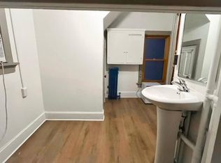 417 State St APT 402, Madison, WI 53703