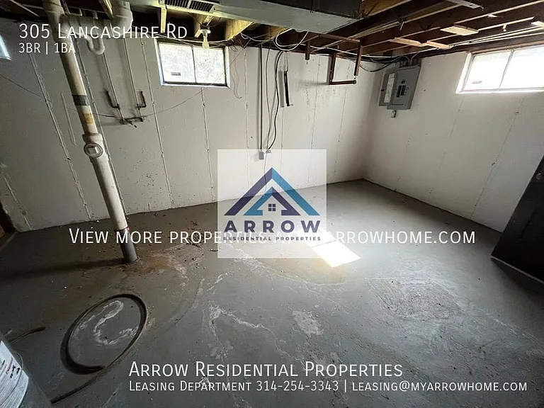 305 Lancashire Rd — Photo 14