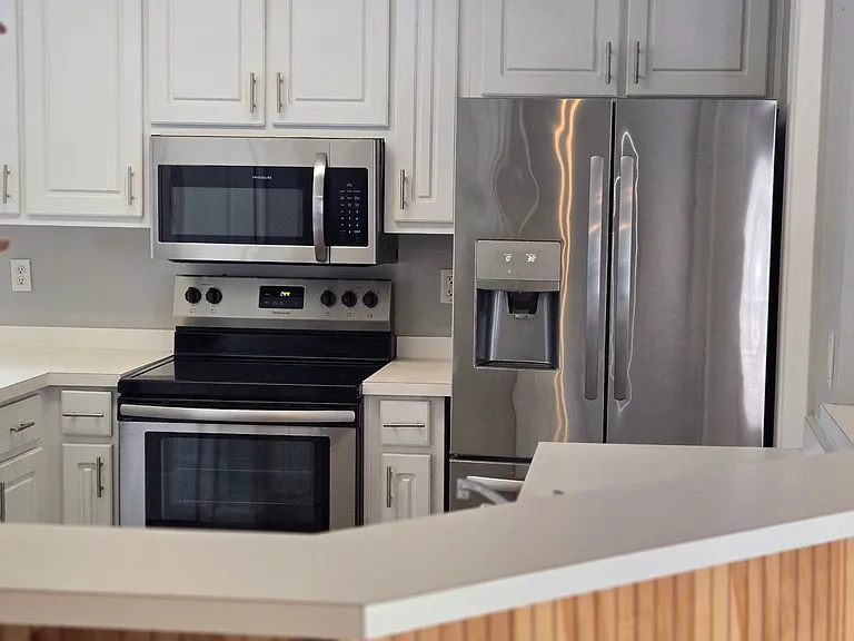 2595 Freemans Walk Dr — Photo 10