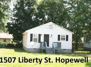 1507 Liberty Ave, Hopewell, VA 23860