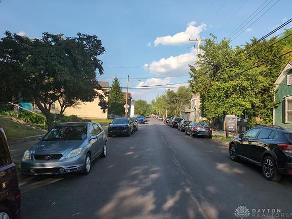 5th image of 506 Oak St