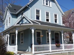 33 N Whitfield St, Nazareth, PA