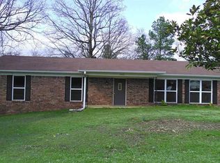 3302 Marion Anderson Rd, Hot Springs, AR 71913