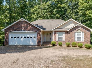 301 Dell Way Three, Dickson, TN 37055