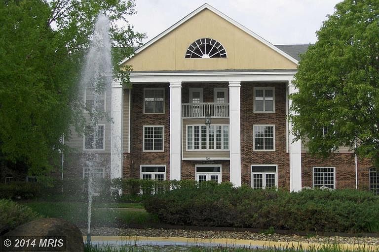 1st image of 600 Squire Ln #13G