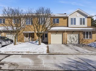 92 Stonebriar Dr, Ottawa, ON K2G5Y1