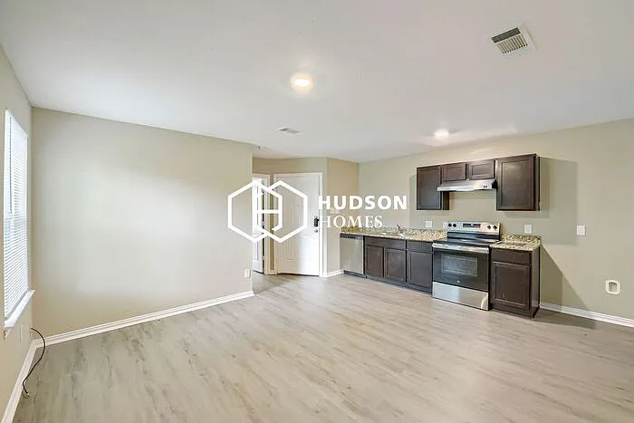 4018 Dorchester St #B — Photo 4