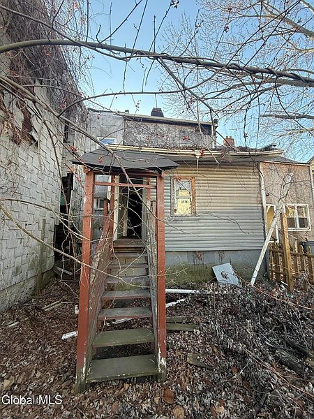 2nd image of 13 Albany Street