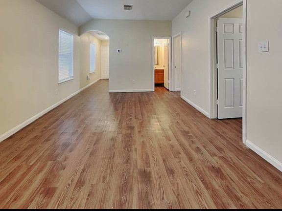 2nd image of 6206 Scotchwood Dr