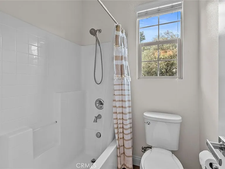 33 Gamella St — Photo 23