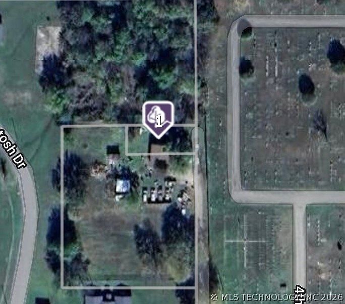 1st image of McIntosh Dr
