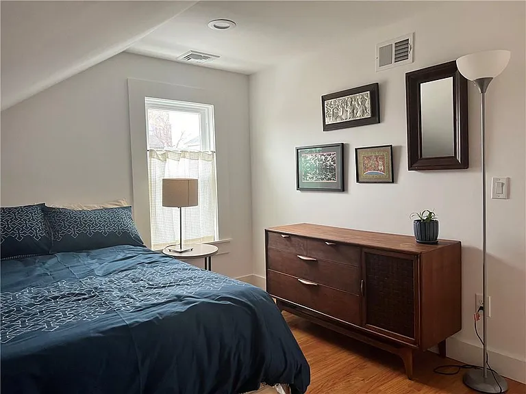 191 Transit St #2 — Photo 14