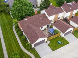 1161 Bournemouth Ct, Dayton, OH 45459