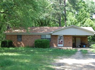 104 Church St, Russellville, AR 72802