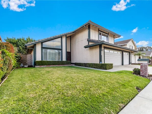 1270 S Masters Ln, Anaheim, CA 92804