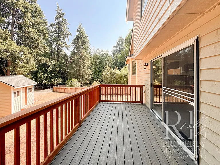 4618 NW Bernard St — Photo 26