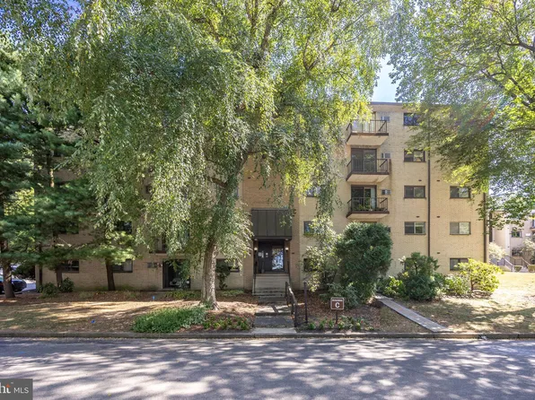 400 Glendale Rd #C-22, Havertown, PA 19083