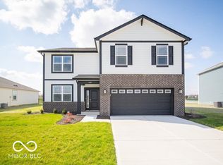 140 Velvet Hat Rd, Danville, IN 46122