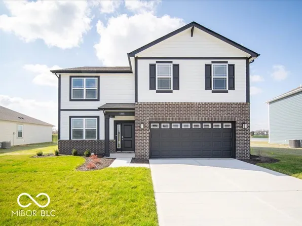 140 Velvet Hat Rd, Danville, IN 46122
