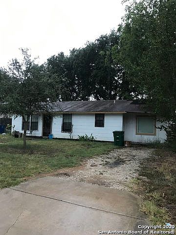 2nd image of 330 Pinehurst Blvd