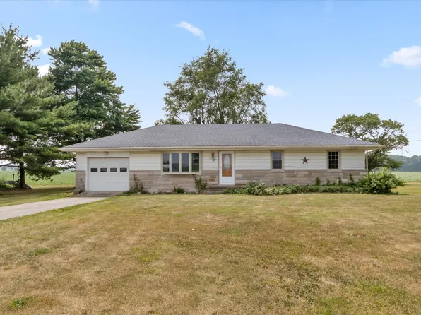 1007 N State Road 3, Westport, IN 47283