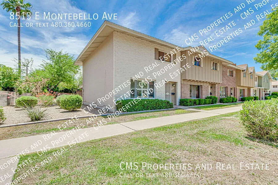 Scottsdale 3 Bed Updated Townhome — Photo 2