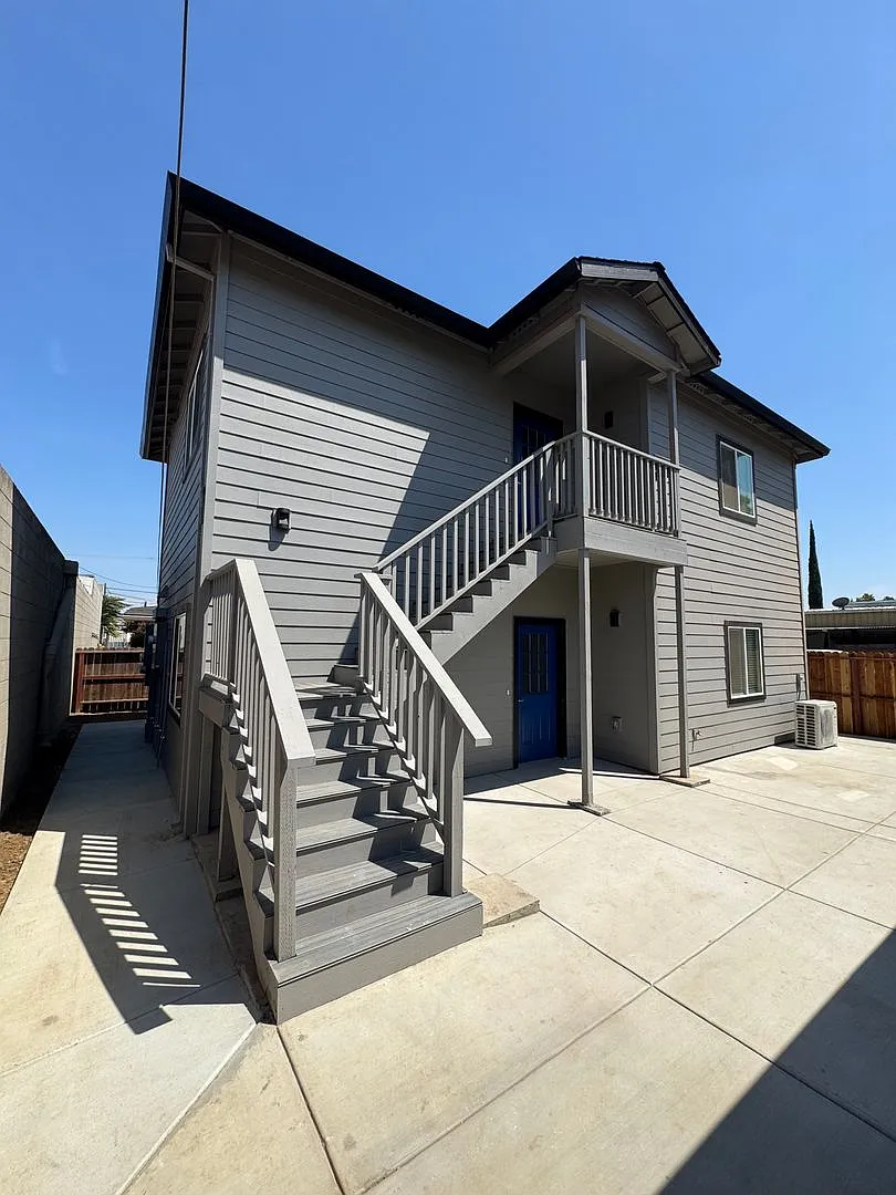 N Sac Duplex NEW — Photo 2