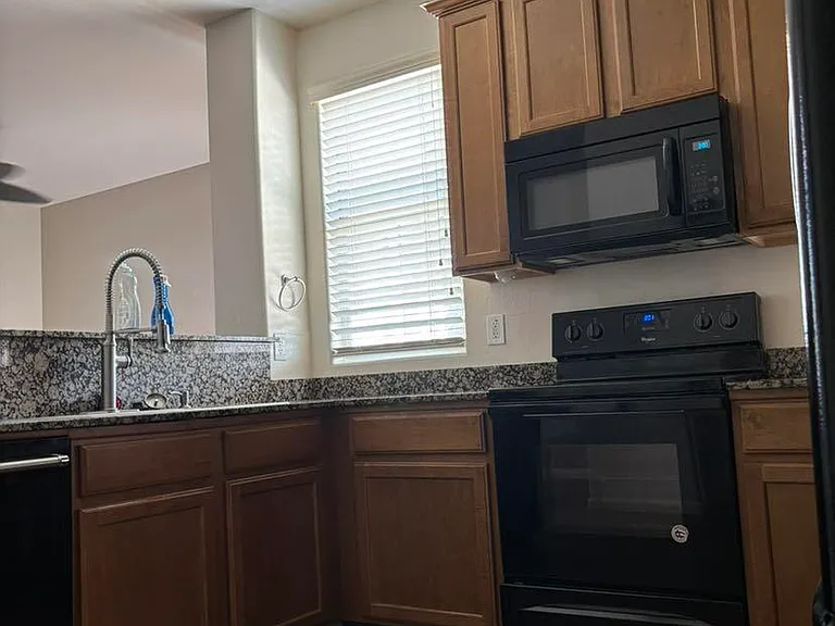 10060 E Isabella Ave — Photo 4