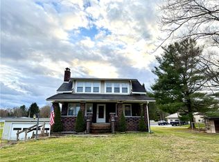 1022 Rutledge Rd, Transfer, PA 16154