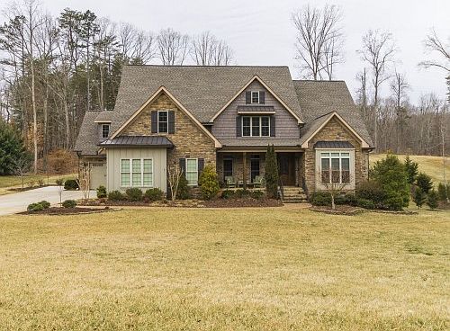 1st image of 7705 Chesterbrooke Dr