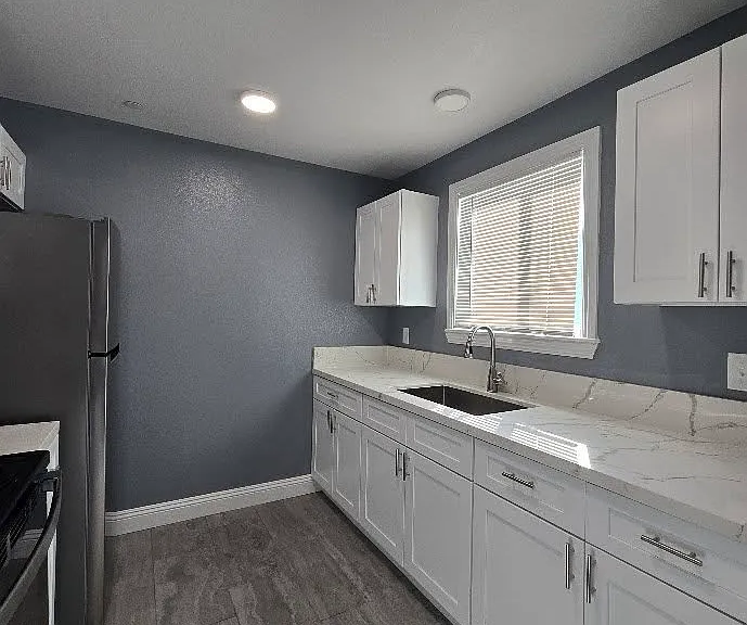 1120 E Fedora Ave #103 — Photo 6