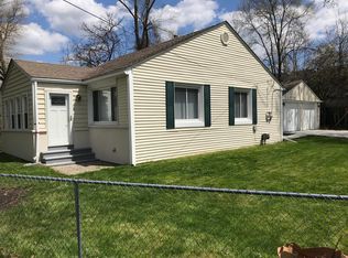1917 Austin Dr, Novi, MI
