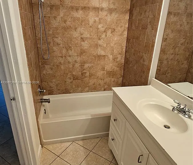 815 W Boynton Beach Blvd #14-102 — Photo 19