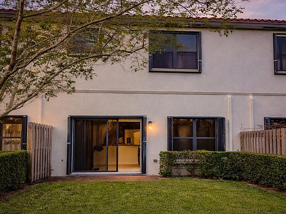 2nd image of 6156 Bangalow Drive