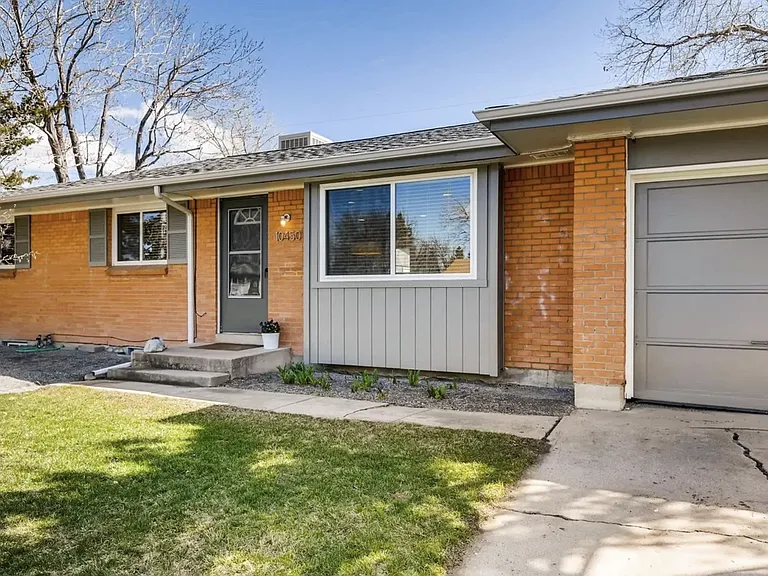 10450 W 8th Pl — Photo 3