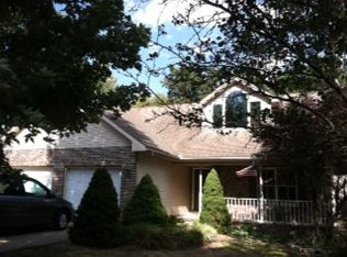 3885 Fosterburg Rd, Alton, IL 62002