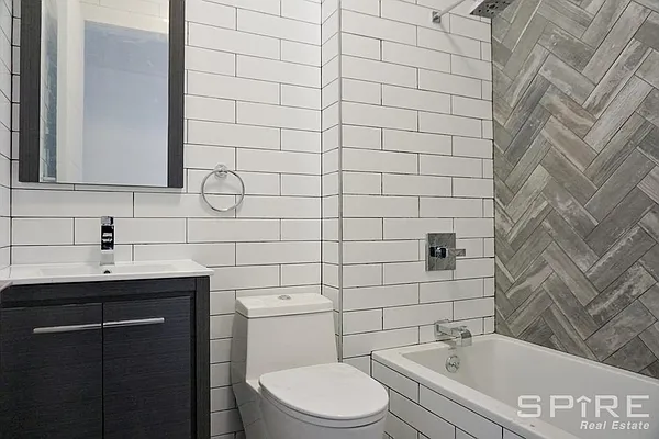 Rented by Spire Group | media 10
