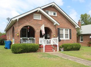 108 Columbia Ave, Greenwood, SC 29646