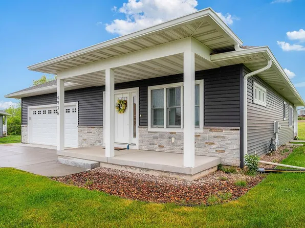 W4936 Battlestone Station ROAD, La Crosse, WI 54601